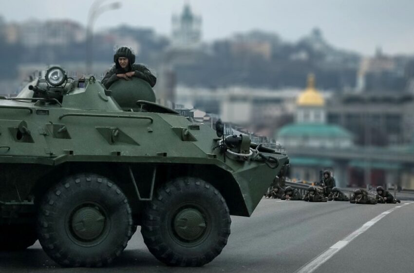  Rusia bombardea un gran depósito de combustible y otros objetivos militares en Ucrania